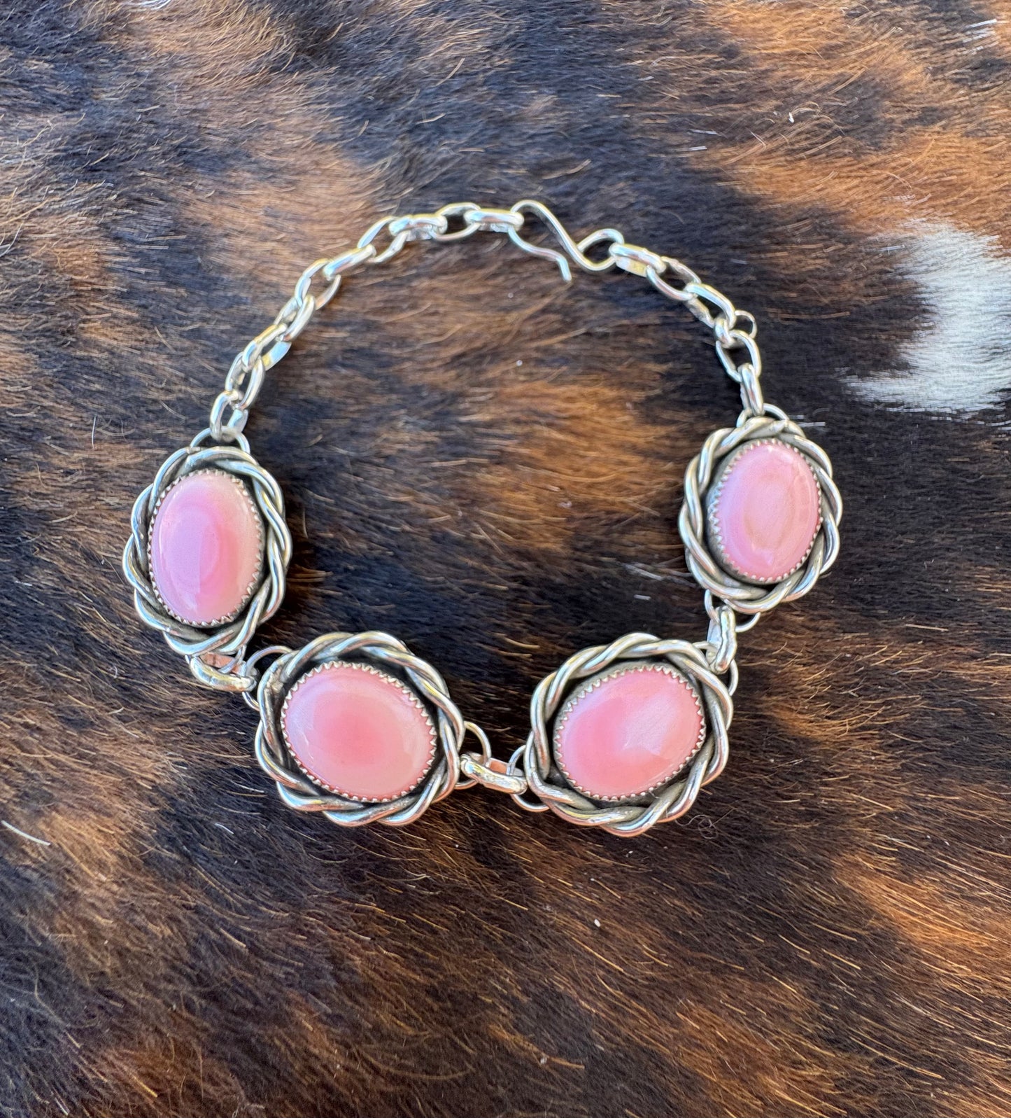 Pink Conch Link Bracelet