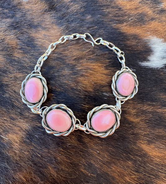 Pink Conch Link Bracelet